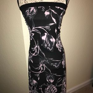 STRAPLESS DRESS